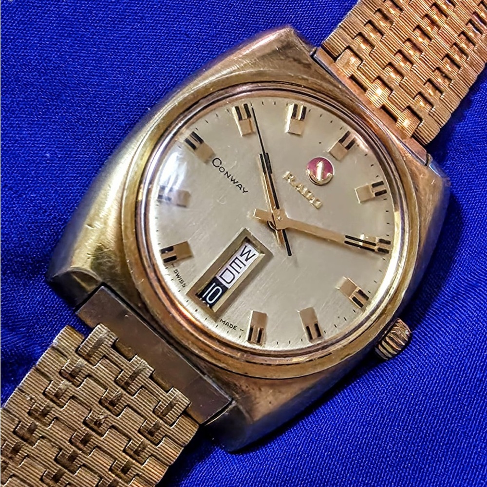 Rado Vintage 70s Gold Tone Luxury Swiss Made 36mm Men's Watch 25 Jewels Automati